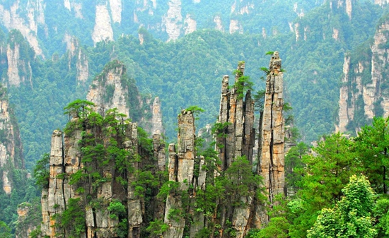 Where are the most representative scenic spots in Zhangjiajie?