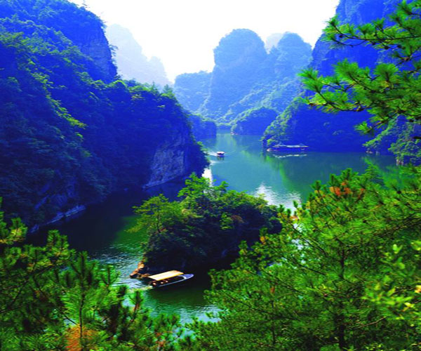 Baofeng Lake