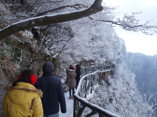 Breathing Tianmenshan  in Snow