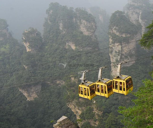 Two amazing experiences of travelling in Zhangjiajie