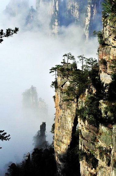 3 Days Hiking Tour to Zhangjiajie Mountain