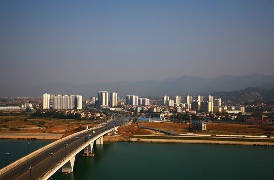 The New Face of Zhangjiajie City[2011Photo Gallery]