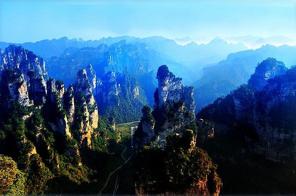 Zhangjiajie's Geography and Climate Information