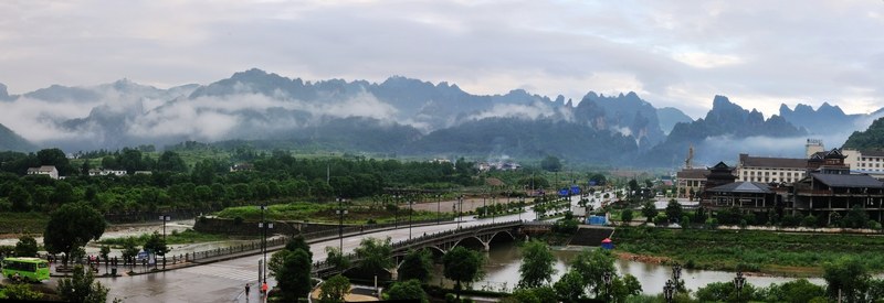 Wulingyuan District get the first top tour county of Hunan Province