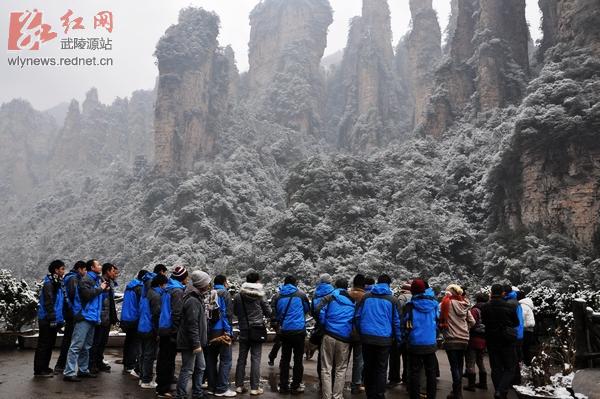 The first snowfall of Zhangjiajie landscape area in 2012