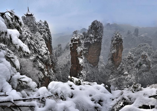Zhangjiajie snow version of the Avatar world