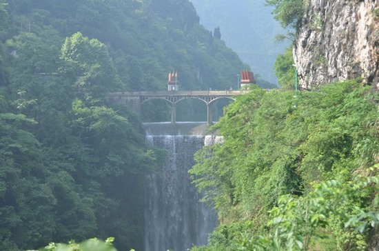 Zhangjiajie Xianren Stream
