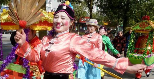 Hunan Celebrates Chinese Lantern Festival