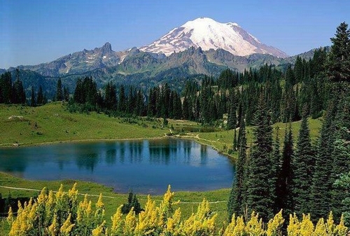 Congratulations on Xinjiang Tianshan’s inscription on World Heritage List