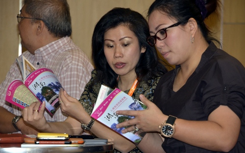 Indonesian Traveling Salemen Exclaim ZJJ’s Beauty;Direct Flight to Be promoted