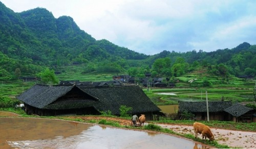 Yongding Shiyanping Tujia Village