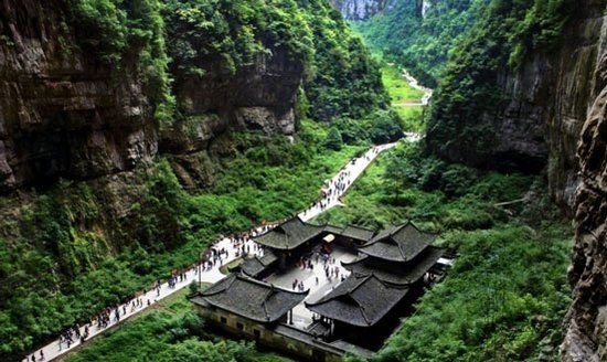 6D5N Deluxe Tour for Changsha-Zhangjiajie-Fenghuang-Wulong-Chongqing