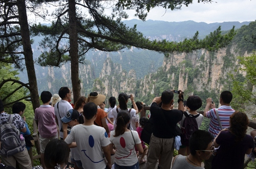 Zhangjiajie Ranks Tenth in China’s Top 10 Cleanest Cities List