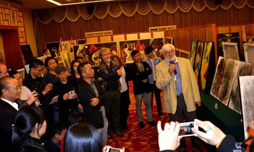 Taiwan Students Start Their Chinese Cultural Tour in Hunan