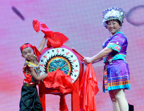 Baojing's Young Drummer Wins Gold Prize in World Chinese Youth Art Festival