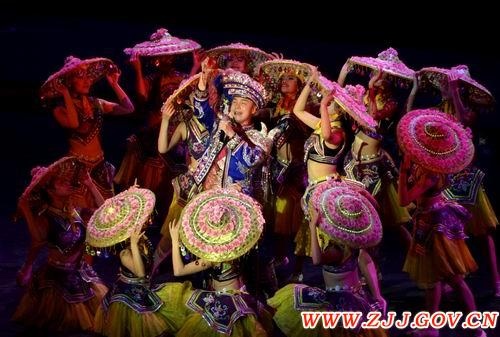 “Zhangjiajie, Charming Xiangxi ” Added Beauty During Golden Week