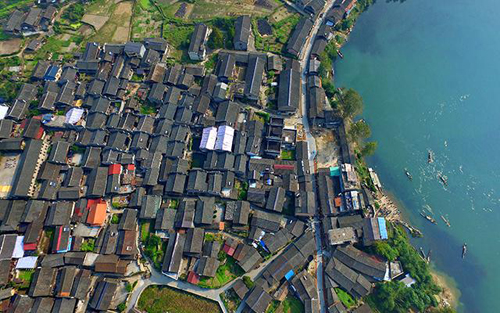 Hunan Huaihua Promotes Tourism to Fight Poverty