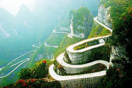 Zhangjiajie Tianmen Mountain Road