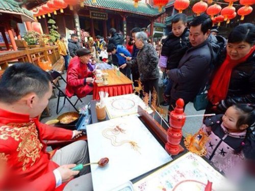 Changsha Fire Palace Temple Fair Opens for Lunar New Year