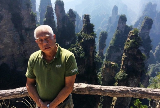 Hongkong old man He Huan visits Zhangjiajie 62 times