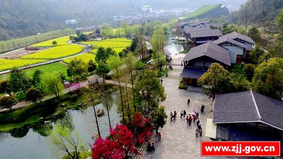 Zhangjiajie Huanglong Hole has a quality upgrade implementation