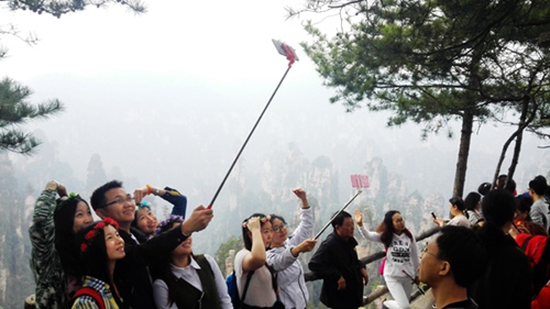 Beauty in Zhangjiajie Wulingyuan spring scenery