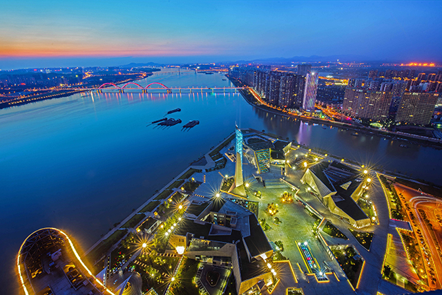 Changsha Boasting Unique Mountain, River, Island and City Views