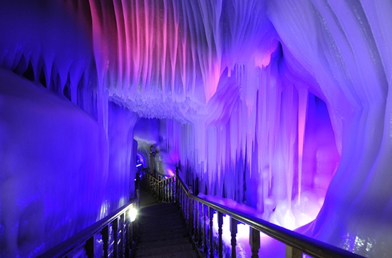 8N9D Tour Program for Beijing-Wannian ice cave-Taihang-Guoliang village-Zhangjiajie