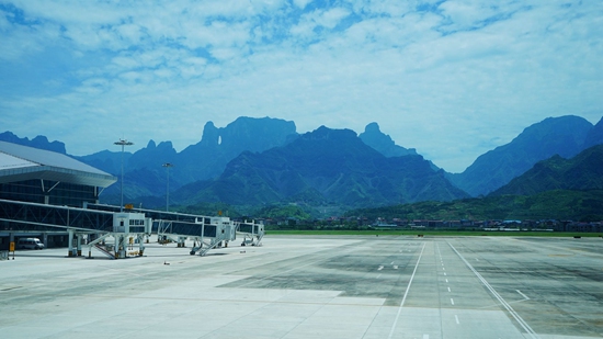 Zhangjiajie Airport Arrival Flights Time Table(2017 April-Nov)