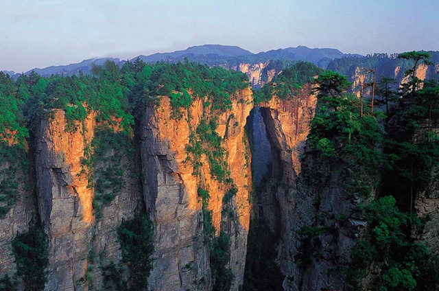 7 Days tour for Changsha-Changde-Zhangjiajie-Fenghuang-Huaihua