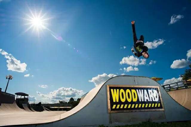 World Parkour Competition to Be Held in Tianmen Mountain