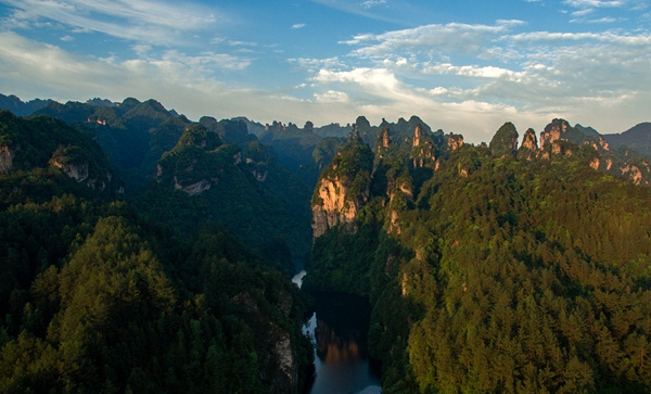 Aerial Wulingyuan Baizhang Gorge looks like a beautiful Painting in Dawn