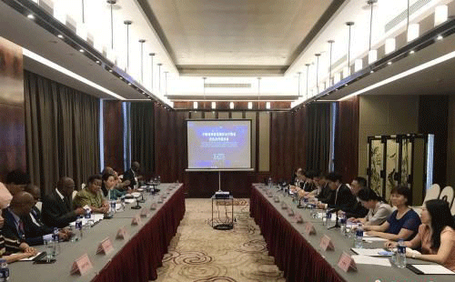 North Cape Premier Seeks Educational Cooperation in Hunan