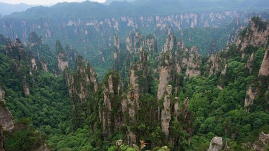 Vietnamese tourists love &quot;Zhangjiajie Wonderland&quot;