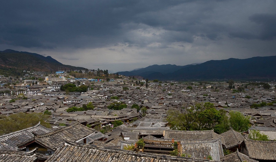 What is the best way from Zhangjiajie to Lijiang?