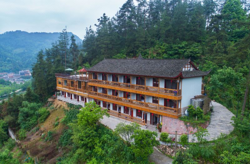 Yangjiajie Hansu Jingshui Shanju Hotel 