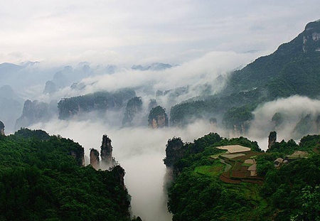 How about Zhangjiajie cloud?