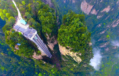 Zhangjiajie train station:Dazhou to Guangzhou