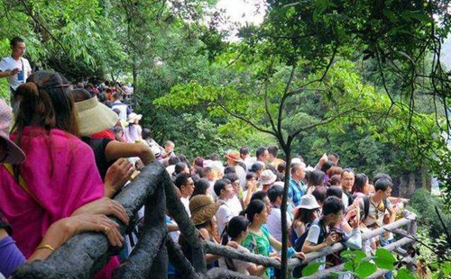 When is the peak season during Mayday Festival?
