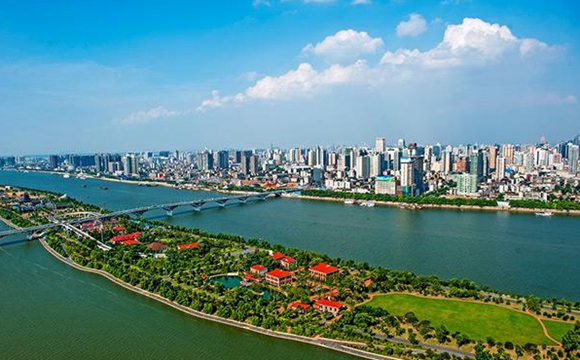 Necessary Travel Precautions for Golden Week tourism in Zhangjiajie