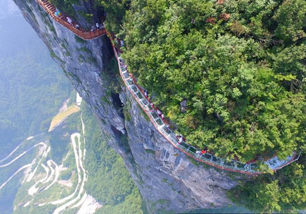 The Cheap Budget Accommodation in Zhangjiajie Tour