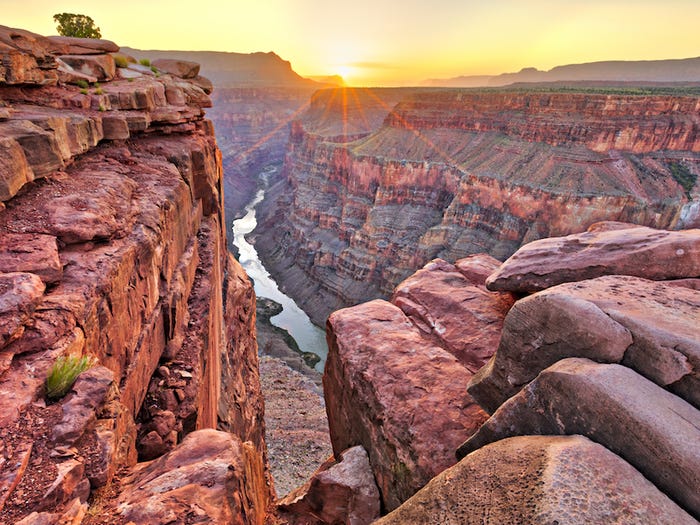 Four Tips for Old People’s Traveling