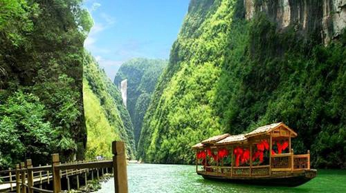 The Remedies of Tourism Insomnia