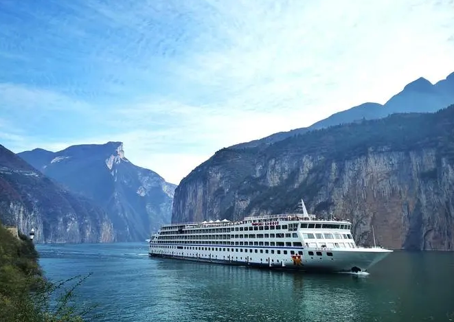 15D14N Ultra Luxury Group Tour For Fenghuang-Furong town-Zhangjiajie-Three gorges-Wulong-Chongqing