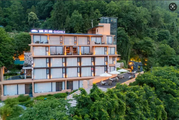 Zhangjiajie Qishi Li Cave Homestay-Wulingyuan