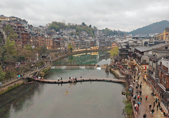 5 Days Join-in tour for Furong town and Fenghuang and Zhangjiajie