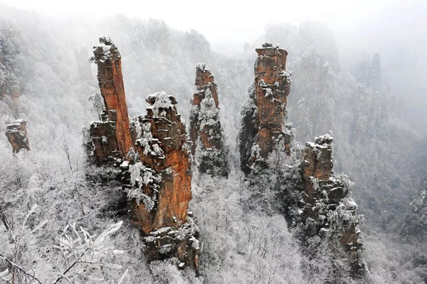 Zhangjiajie ice and snow welcomes New Year,Tourist reception is safe and orderly